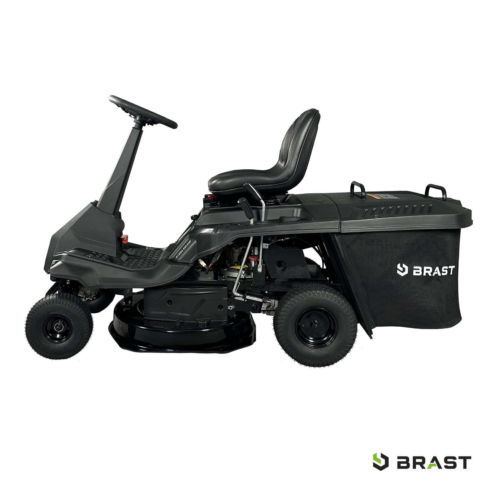 Schwarzer BRAST Aufsitzmäher mit Estart, XXL Schnittbreite und 7PS Motor, Seitenansicht.