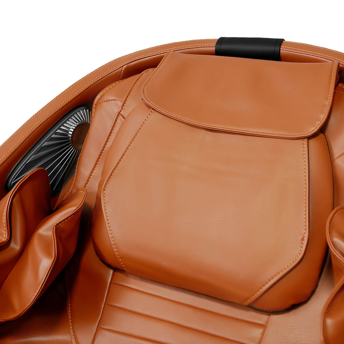 Cognacfarbener Massagesessel mit weicher Polsterung, Wärmefunktion und ergonomischem Design.