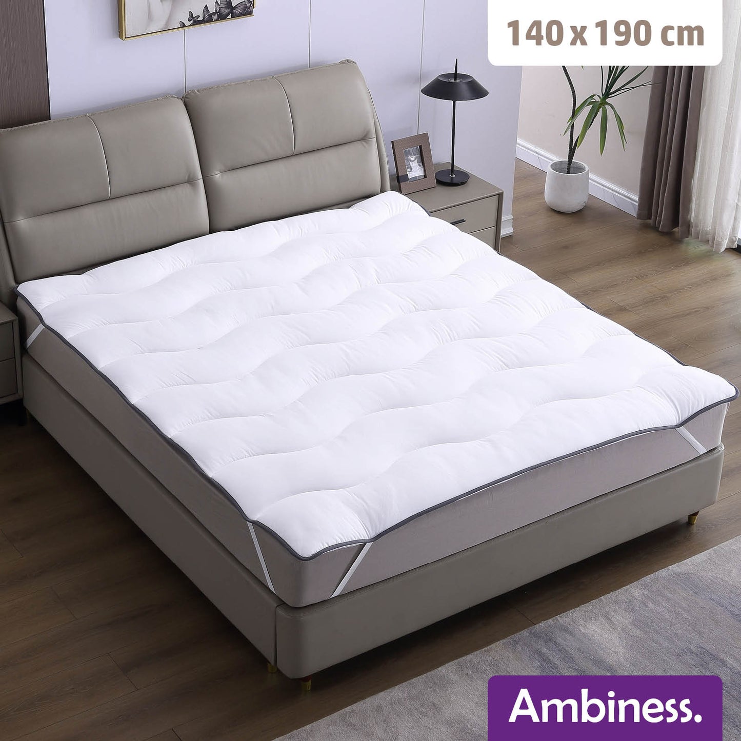 Weißer Matratzentopper 7 cm dick, 140x190 cm, mit Steppung als komfortabler Bett Topper.