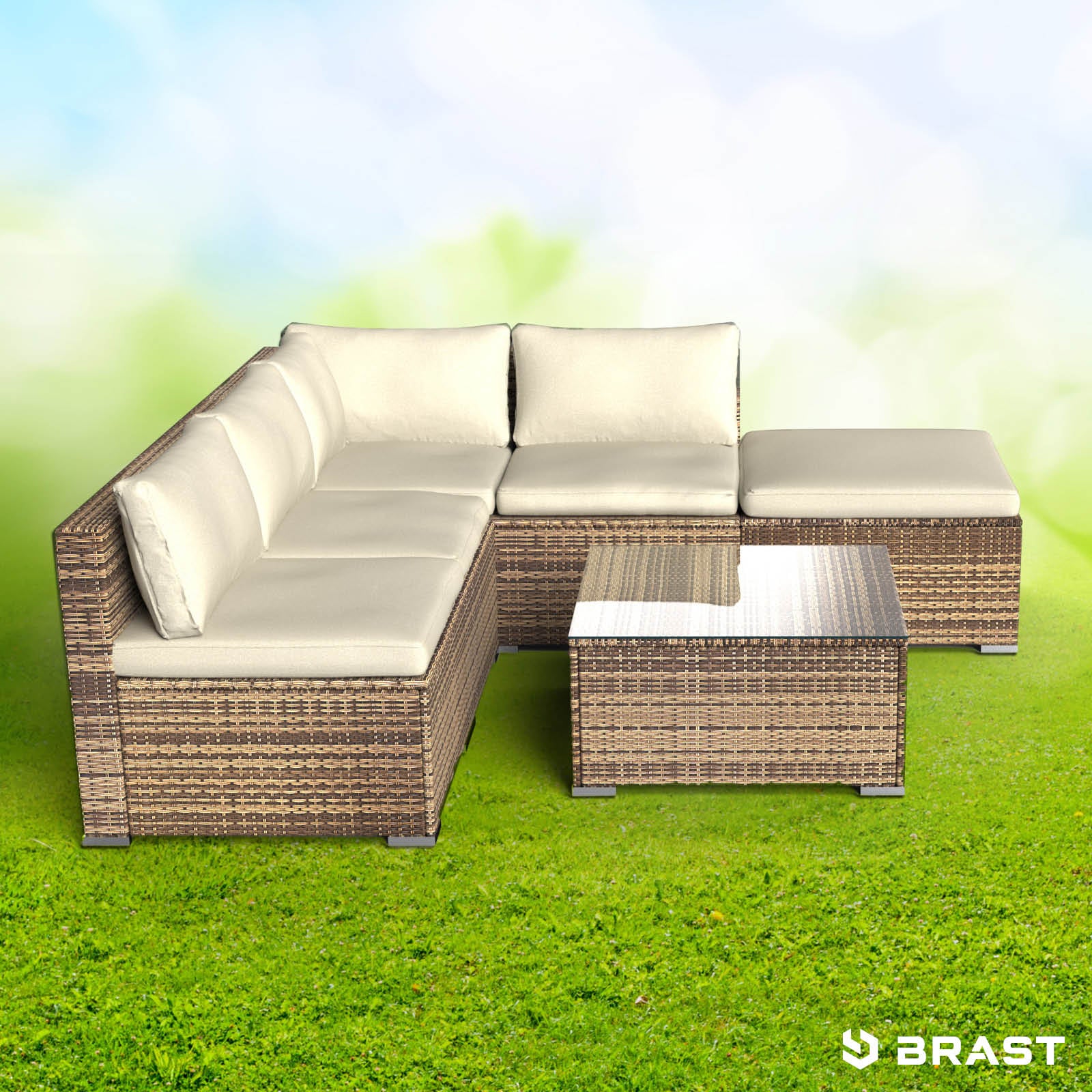 Braunes Polyrattan Loungemöbel Set mit cremefarbenen Kissen, Garten Lounge Möbel mit Glas-Tischplatte.